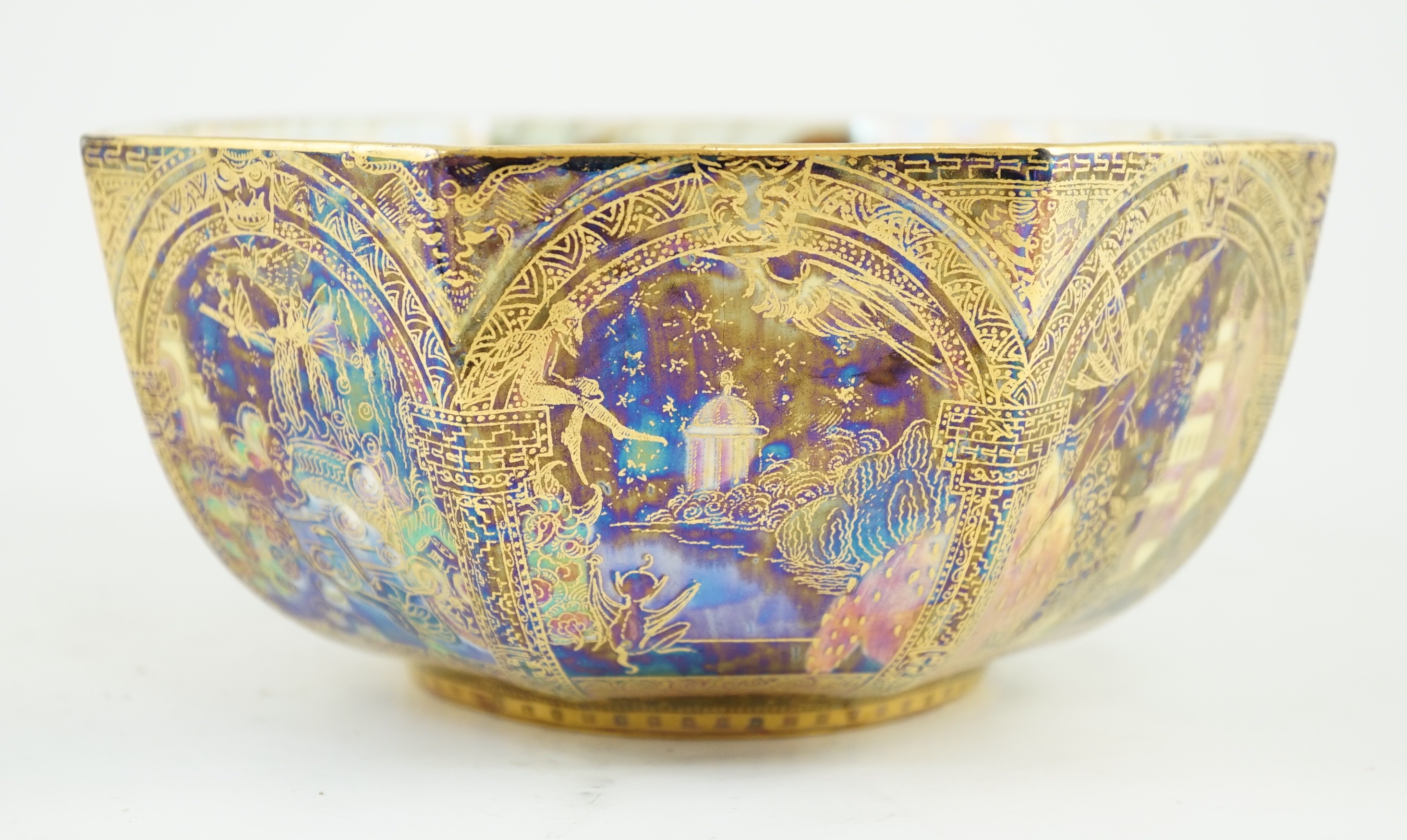 A Wedgwood Fairyland lustre octagonal bowl, designed by Daisy Makeig-Jones, pattern Z4968, 18cm wide